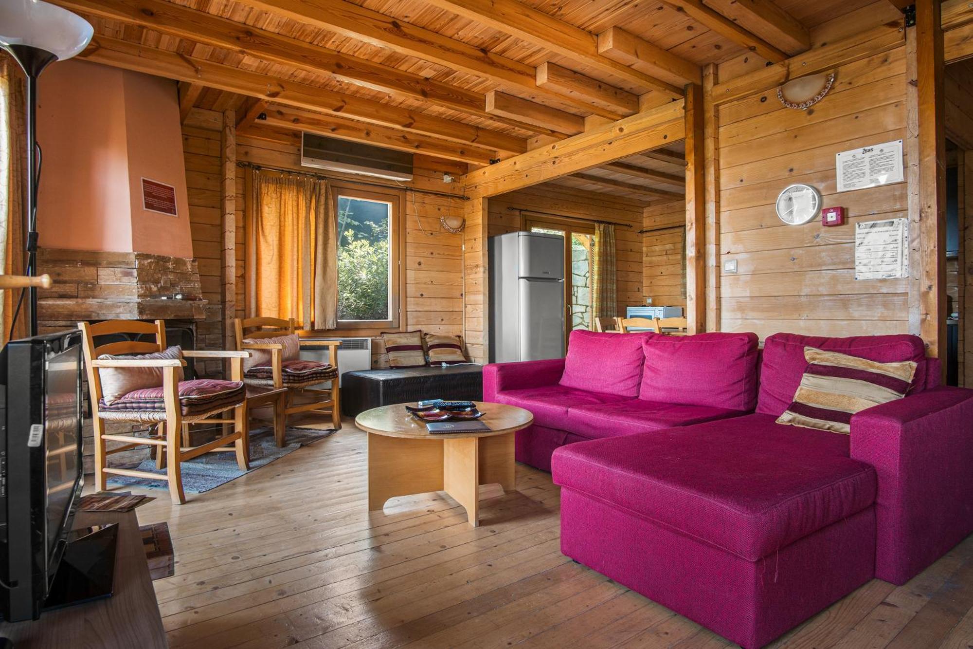 Zeus-Village Οικισμός Φινλανδικών Chalet Με Πισίνες & Γυμναστήριο Molos  Екстериор снимка