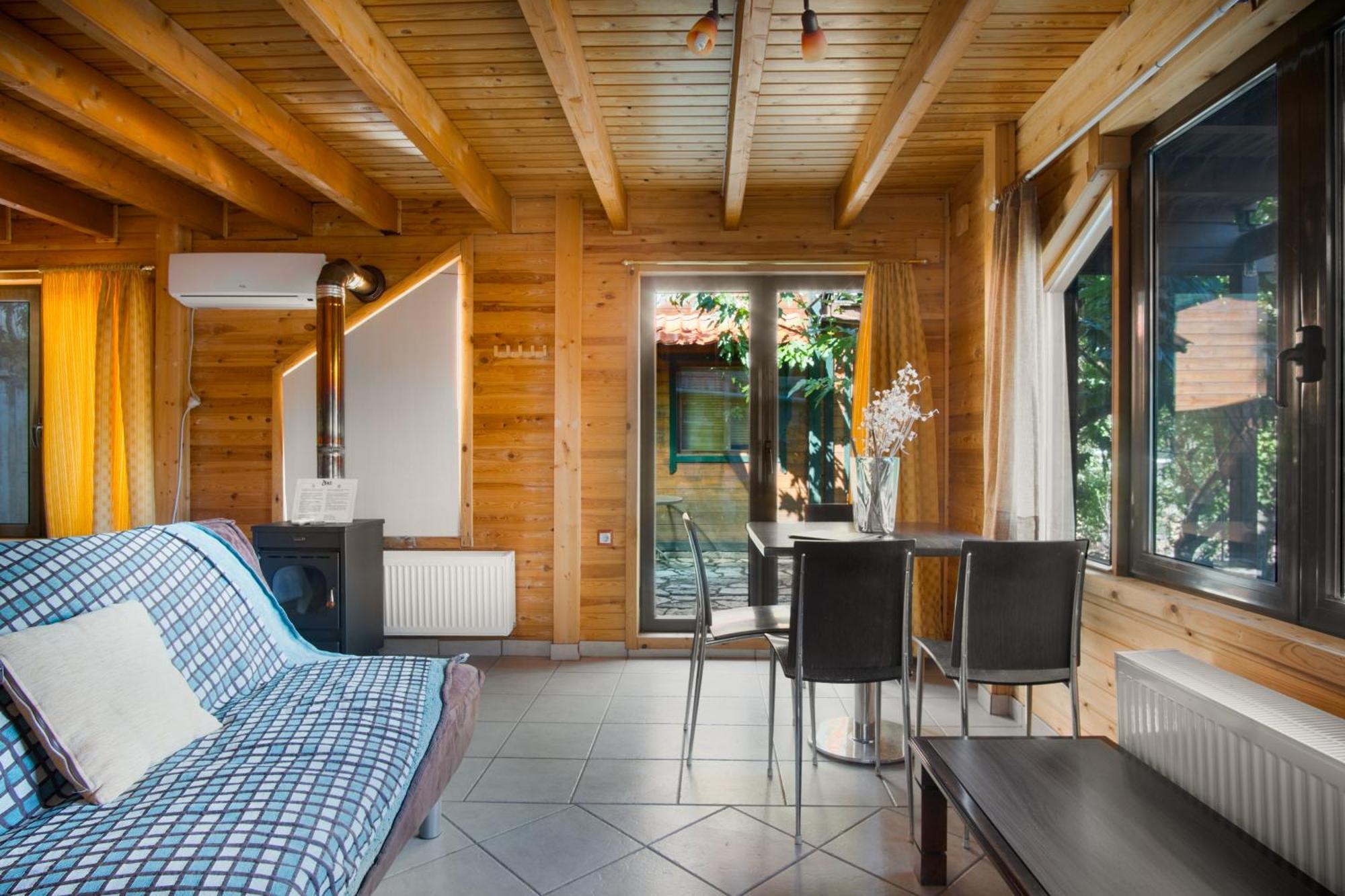 Zeus-Village Οικισμός Φινλανδικών Chalet Με Πισίνες & Γυμναστήριο Molos  Екстериор снимка