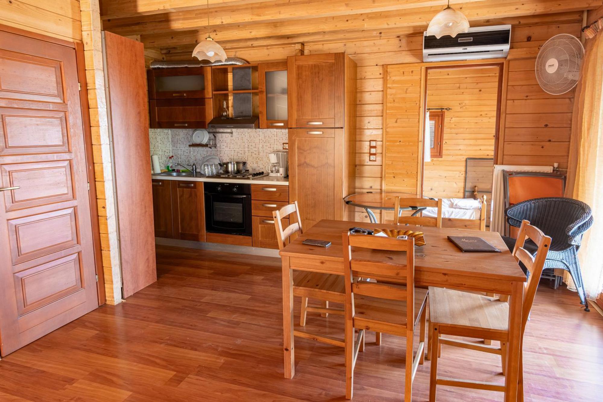 Zeus-Village Οικισμός Φινλανδικών Chalet Με Πισίνες & Γυμναστήριο Molos  Екстериор снимка