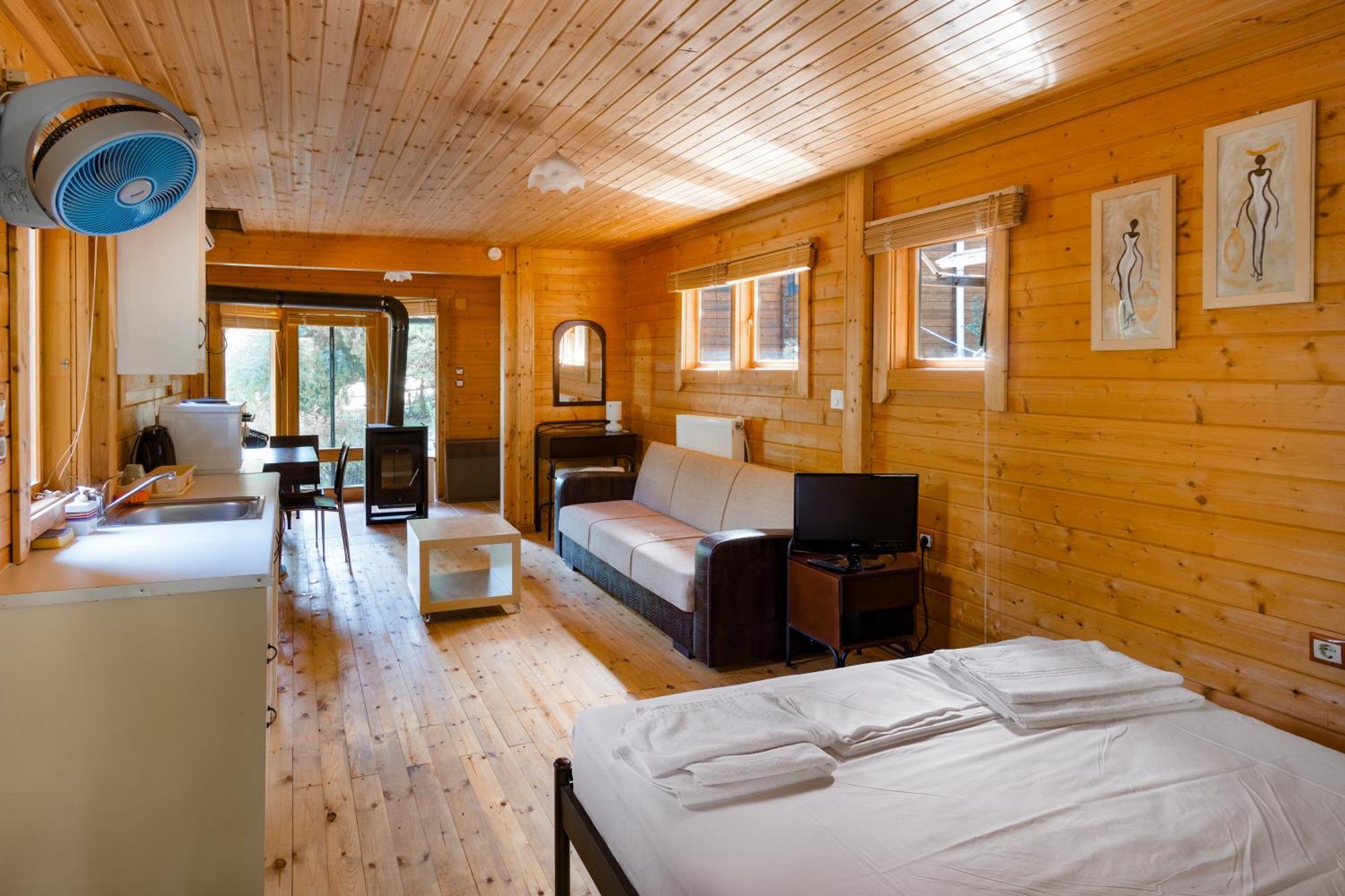 Zeus-Village Οικισμός Φινλανδικών Chalet Με Πισίνες & Γυμναστήριο Molos  Екстериор снимка