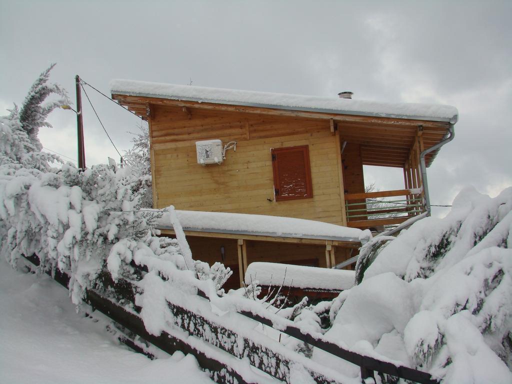 Zeus-Village Οικισμός Φινλανδικών Chalet Με Πισίνες & Γυμναστήριο Molos  Екстериор снимка